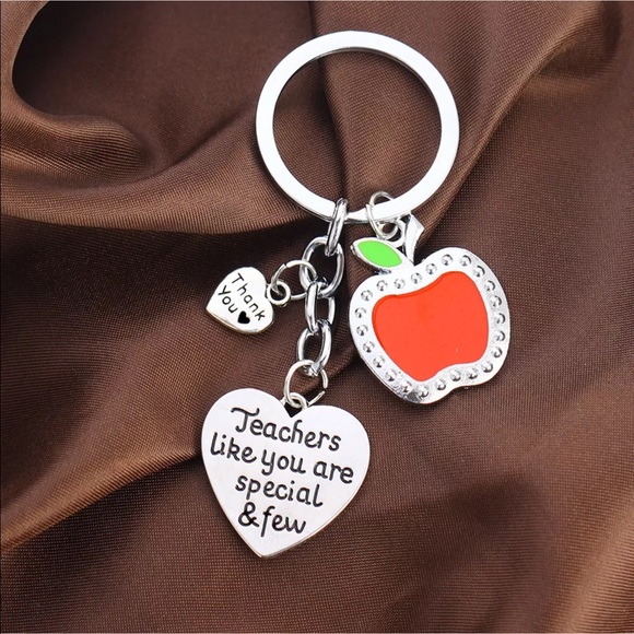 Teacher heart keychain Apple thank you Silver gift - Picture 3 of 4